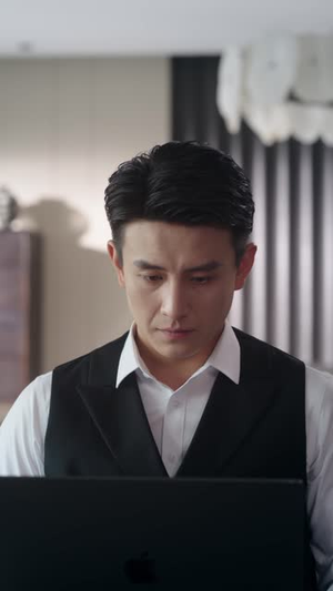 盛夏芬德拉(82集) 盛夏芬德拉(82集)短剧全集完整