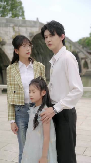 神通父女玩转古玩街(56) 神通父女玩转古玩街(56)最新短剧推荐