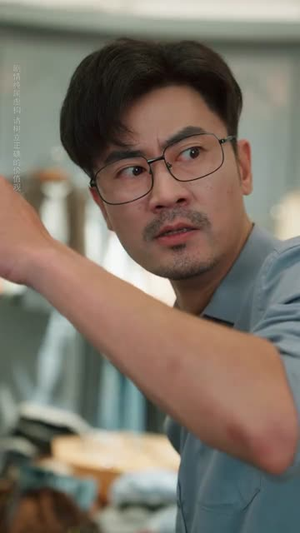 岳父归来,终止他的一切 (61集)  岳父归来,终止他的一切 (61集) 第二季