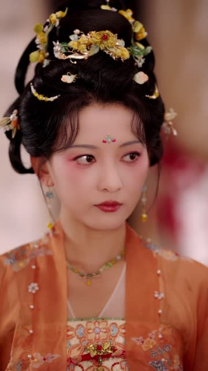 鸢尾映朱门（80集）每天短剧分享