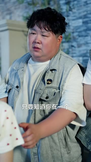 龙家长姐一出手，弟弟们原地变型（43 集）民国短剧推荐