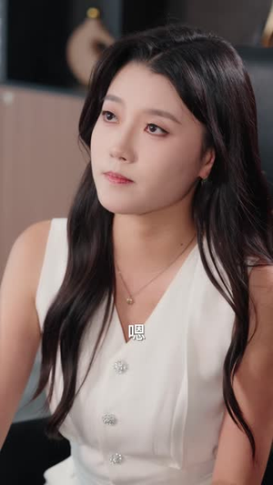 合租凶宅(60 集) 合租凶宅(60 集)追风的女孩短剧