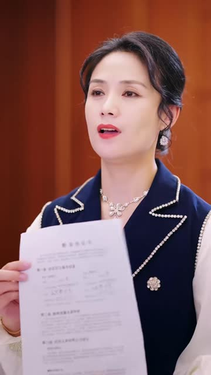 为母三十载，觉醒做天后（60 集）独家内容免费看